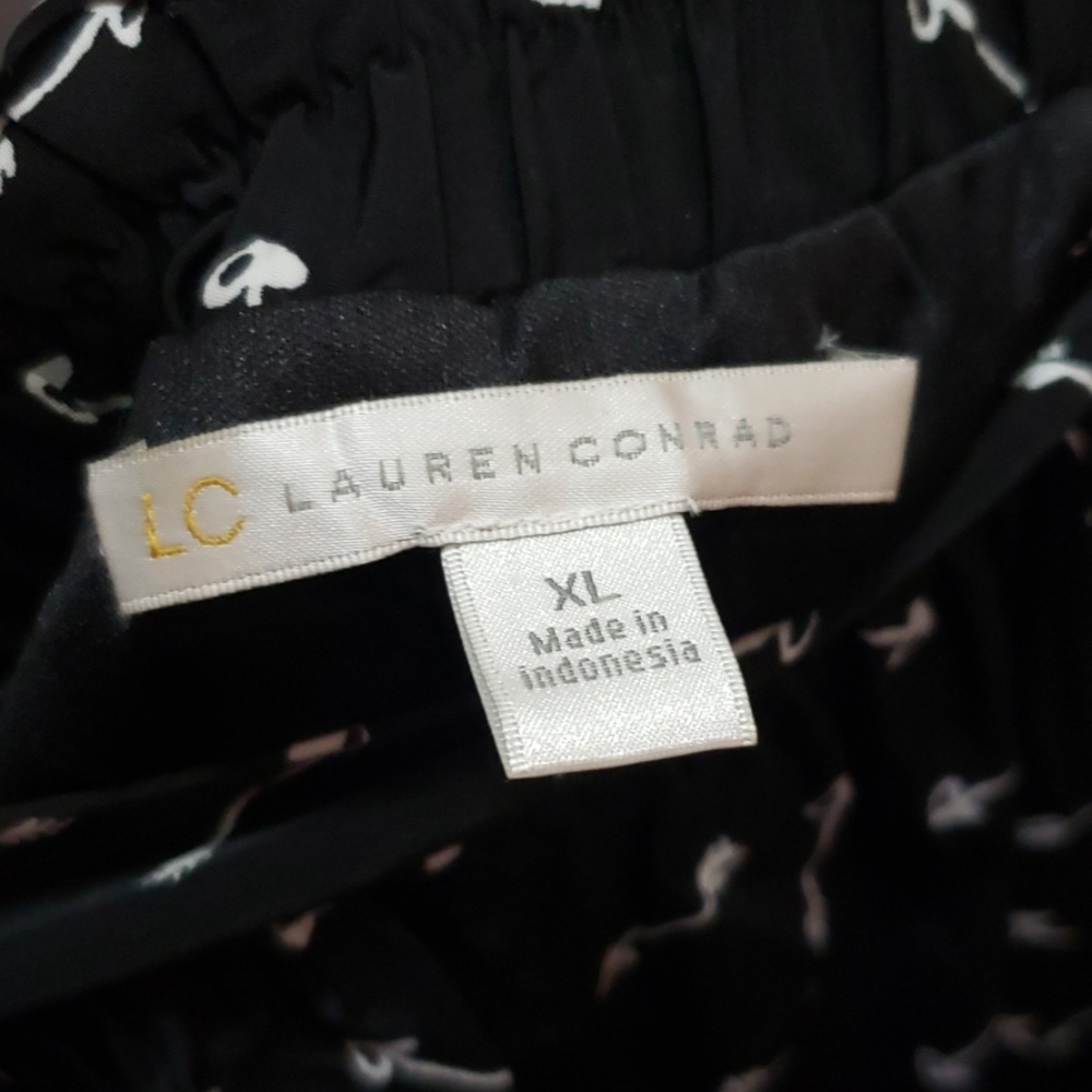 Black arrows mini skirt - Picture 3 of 3